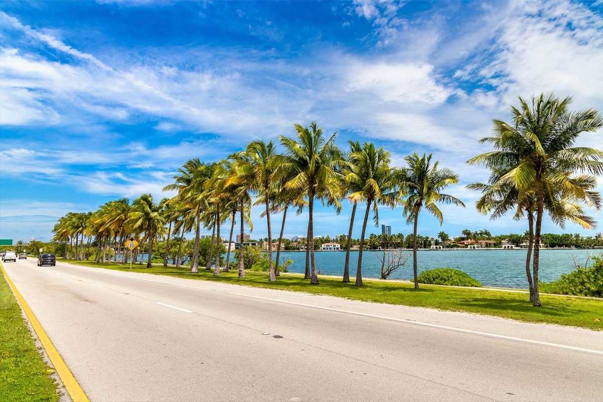 Golf Car Communities in Central Florida: The Freedom of Everyday Life on Four Wheels