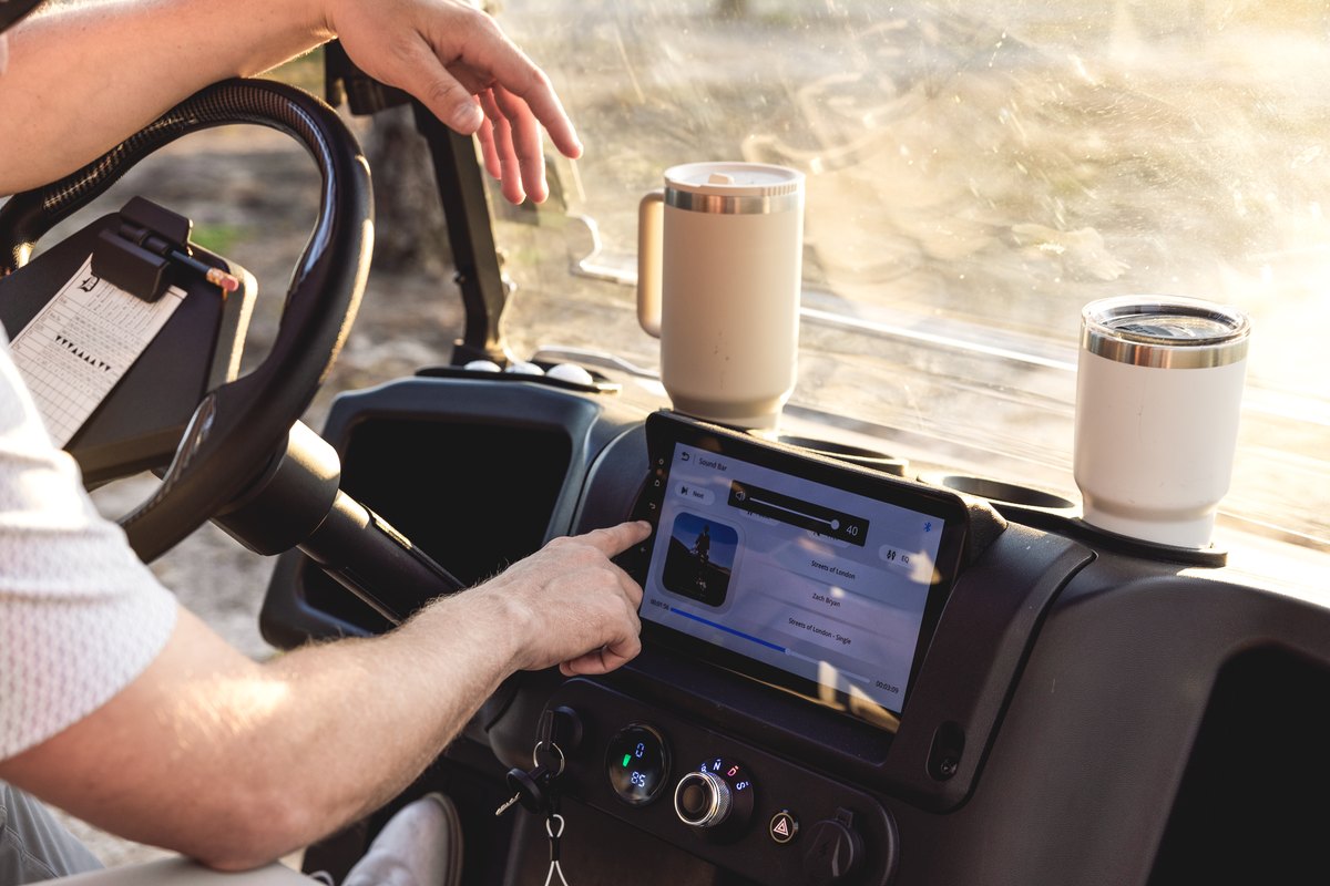 Salpicadero y portavasos del Turbo Lite Turbo Lite dashboard and cup holders
